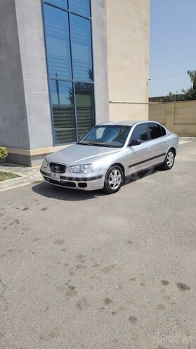 Hyundai Elantra 2002, 379,000 km - 2.0 l - Şirvan