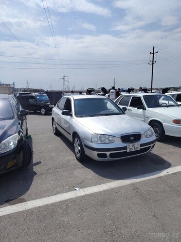 Hyundai Elantra 2002, 379,000 km - 2.0 l - Şirvan