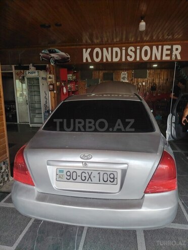 Hyundai Elantra 2002, 379,000 km - 2.0 l - Şirvan