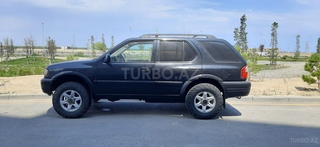 Isuzu  1999, 230,000 km - 3.2 l - Bakı