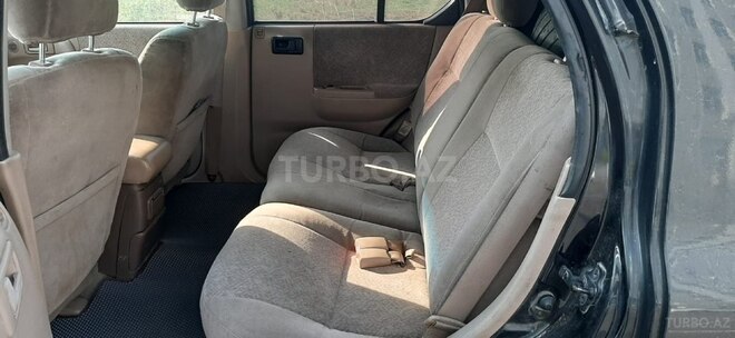 Isuzu  1999, 230,000 km - 3.2 l - Bakı