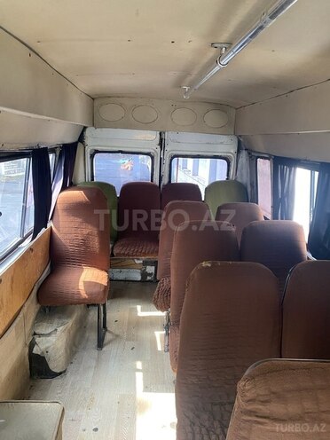 Mercedes 208 D 1990, 170,000 km - 2.3 l - Balakən