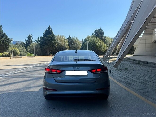 Hyundai Elantra 2016, 65,300 km - 2.0 l - Bakı