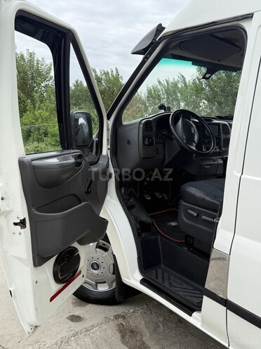 Ford Transit 2003, 360,000 km - 2.4 л - Bərdə