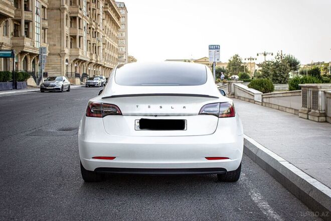 Tesla Model 3 2023, 38,000 km - 0.0 l - Bakı