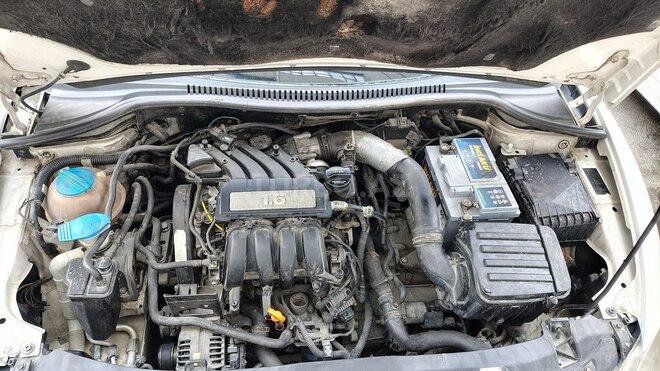 SEAT Leon 2011, 222,000 km - 1.6 l - Bakı