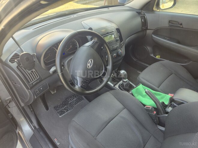 Hyundai i30 2012, 319,000 km - 1.6 l - Qəbələ