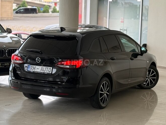 Opel Astra 2017, 179,000 km - 1.6 l - Bakı