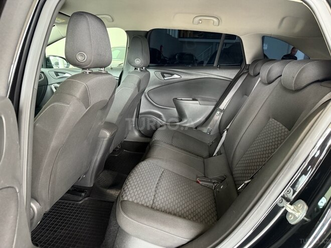 Opel Astra 2017, 179,000 km - 1.6 l - Bakı