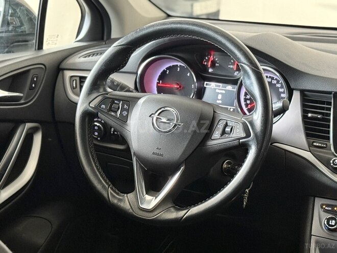 Opel Astra 2017, 179,000 km - 1.6 l - Bakı