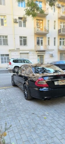 Mercedes E 200 2009, 242,000 km - 2.0 l - Bakı