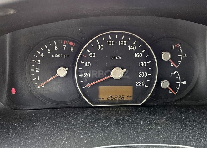 Kia Carens 2011, 262,200 km - 2.0 l - Sumqayıt