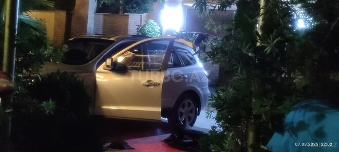 Hyundai Santa Fe 2009, 225,000 km - 2.0 l - Sumqayıt