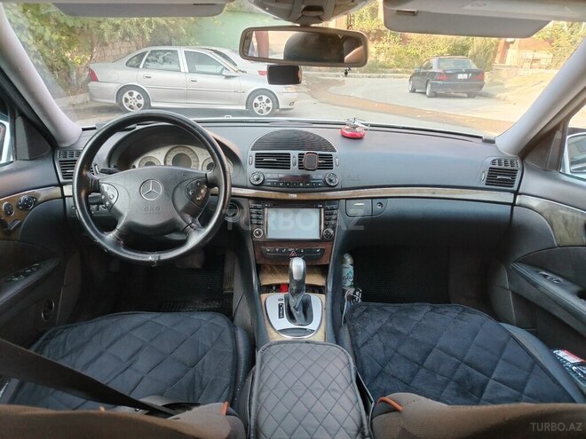 Mercedes E 270 2002, 324,000 km - 2.7 l - Bakı