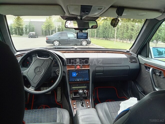 Mercedes C 200 1995, 467,946 km - 2.0 л - Salyan