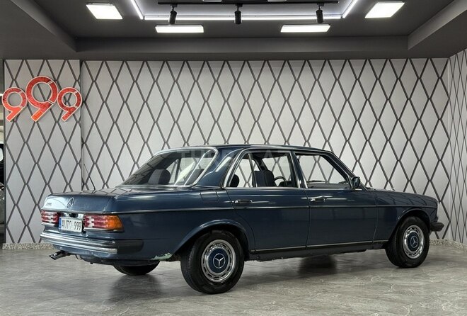 Mercedes W123-5