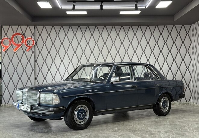 Mercedes W123-2