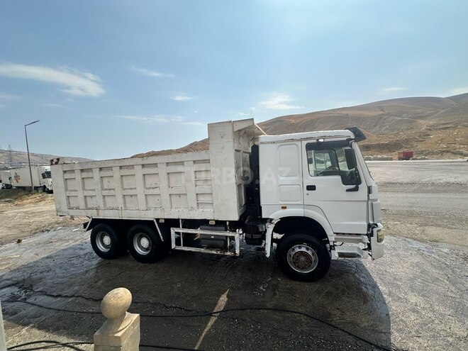 HOWO Sinotruk 2011, 280,000 km - 9.5 l - Bakı