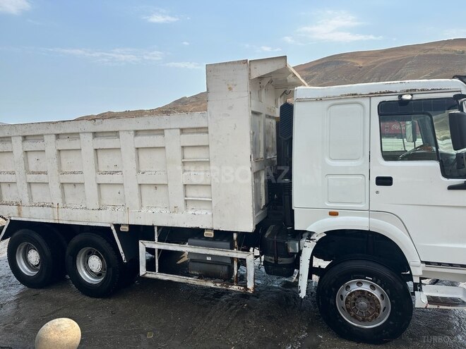 HOWO Sinotruk 2011, 280,000 km - 9.5 l - Bakı