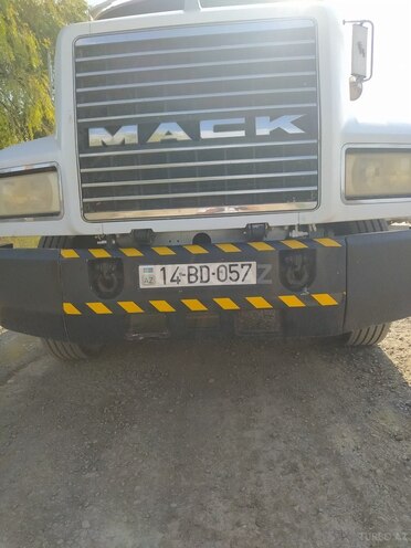 Mack Mack Anthem 2001, 450,000 km - 11.0 l - Bakı