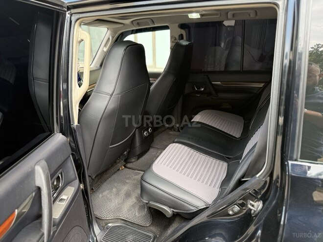 Mitsubishi Pajero 2007, 295,600 km - 3.0 l - Bakı
