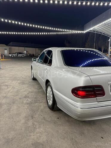 Mercedes E 220 1999, 450,000 km - 2.2 l - Gəncə