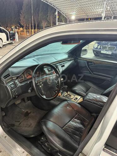 Mercedes E 220 1999, 450,000 km - 2.2 l - Gəncə