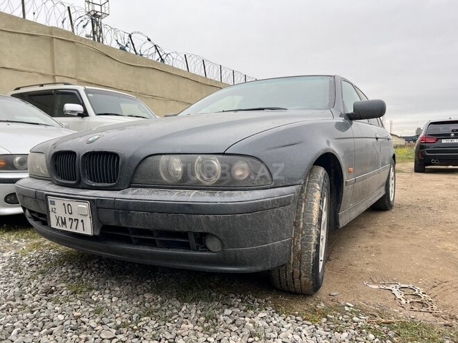 BMW 530 2001, 591,000 km - 3.0 l - Bakı