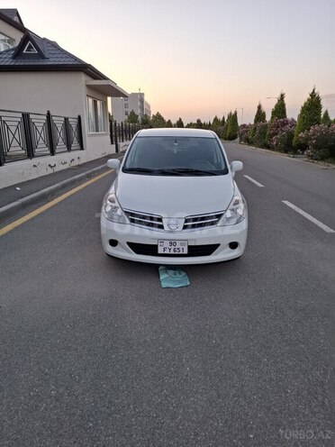 Nissan Tiida 2011, 110,000 km - 1.5 l - Naftalan