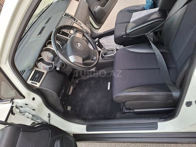 Nissan Tiida 2011, 110,000 km - 1.5 l - Naftalan