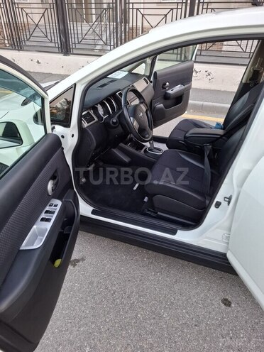Nissan Tiida 2011, 110,000 km - 1.5 l - Naftalan