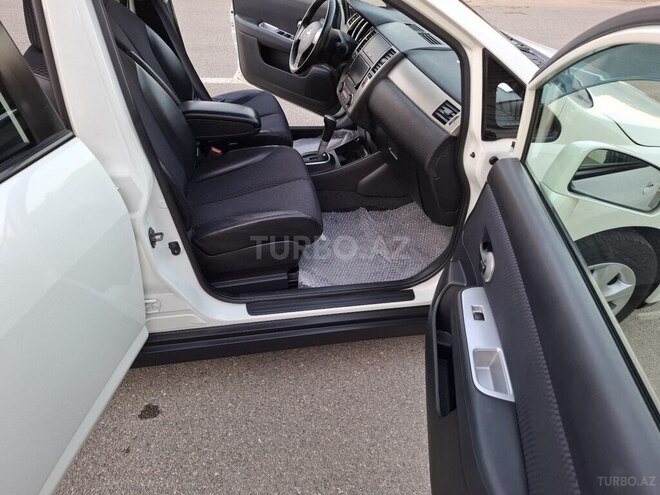 Nissan Tiida 2011, 110,000 km - 1.5 l - Naftalan
