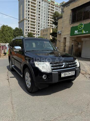 Mitsubishi Pajero 2011, 118,000 km - 3.5 л - Bakı