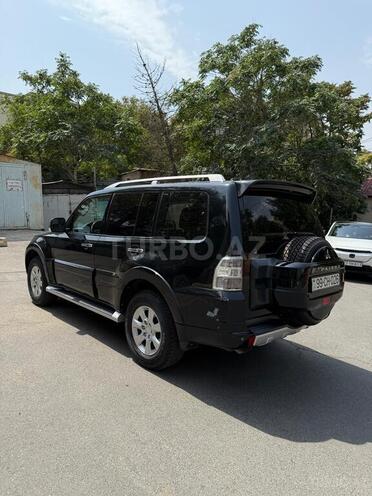 Mitsubishi Pajero 2011, 118,000 km - 3.5 л - Bakı