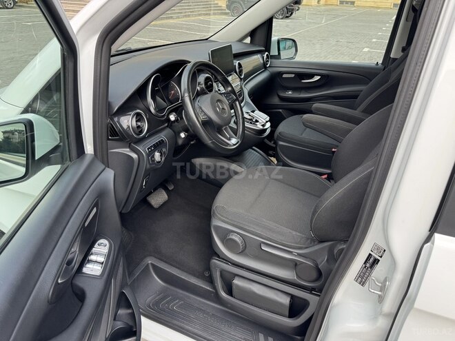 Mercedes V 220 2016, 45,000 km - 2.2 l - Bakı