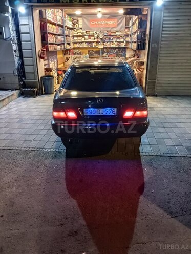 Mercedes E 280 1996, 300,000 km - 2.8 l - Cəlilabad
