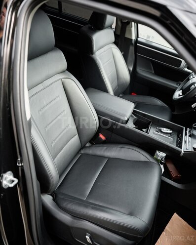 Hyundai Santa Fe 2024, 10,600 km - 1.6 л - Bakı