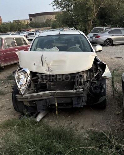 Nissan Sunny 2012, 400,000 km - 1.5 l - Bakı