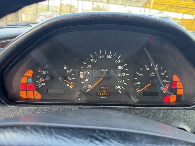 Mercedes C 180 1995, 438,000 km - 1.8 л - Bakı