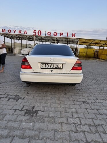 Mercedes C 180 1995, 438,000 km - 1.8 л - Bakı