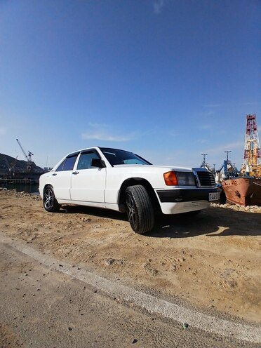Mercedes 190 1991, 288,880 km - 1.8 l - Bakı