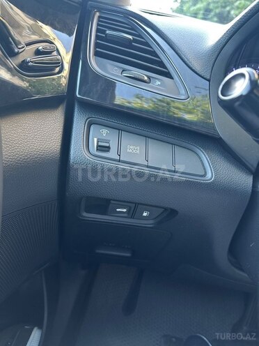 Hyundai Grandeur 2015, 230,000 km - 2.2 л - Bakı