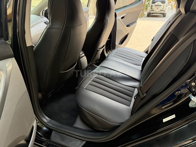 Hyundai Elantra 2014, 219,077 km - 1.8 l - Sumqayıt