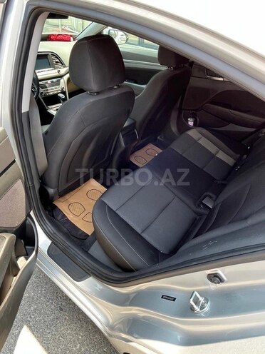 Hyundai Elantra 2017, 162,544 km - 1.4 l - Bakı