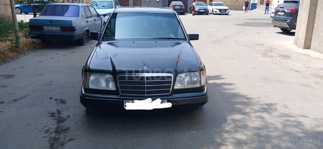 Mercedes E 200 1993, 540,000 km - 2.0 l - Bakı