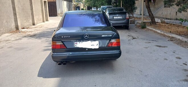 Mercedes E 200 1993, 540,000 km - 2.0 l - Bakı