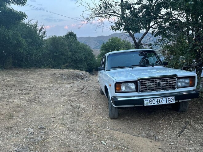 LADA (VAZ) 2107 2005, 85,000 km - 1.5 l - Gəncə