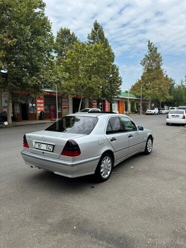 Mercedes C 180 1999, 298,000 km - 1.8 l - Ağcabədi