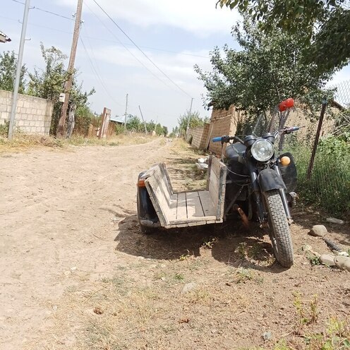 Dnepr 11 1992, 2,454,548 km - 1.0 l - Qusar