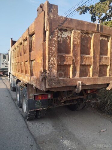 HOWO Sinotruk 2011, 135,008 km - 9.7 l - Bakı